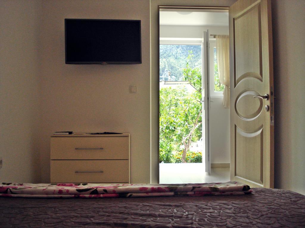 Kotor Kelly Apartments Habitación foto