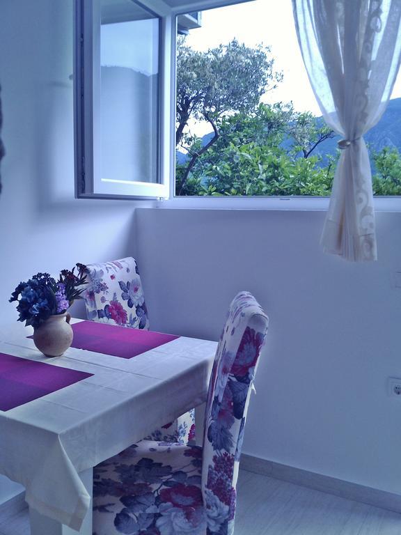 Kotor Kelly Apartments Habitación foto