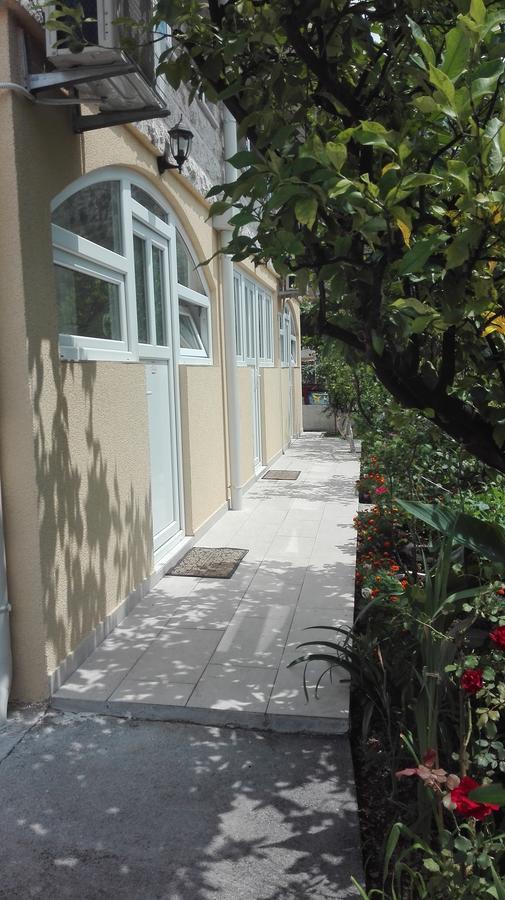 Kotor Kelly Apartments Exterior foto